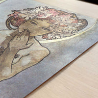 La Lune (1902) by Alphonse Mucha – Art Print - Close-up detail of the art print