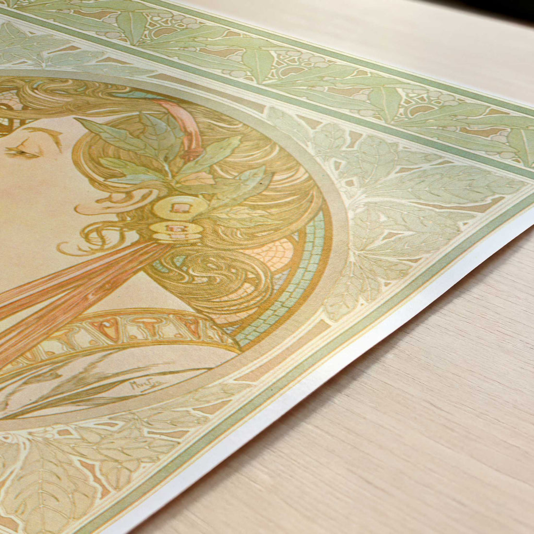 Laurel (1901) by Alphonse Mucha – Art Print - Close-up detail of the art print