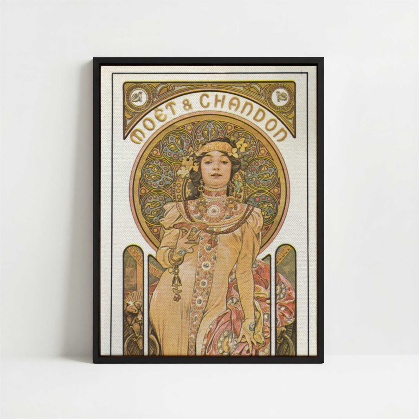 Framed Canvas - Framed canvas in black frame
