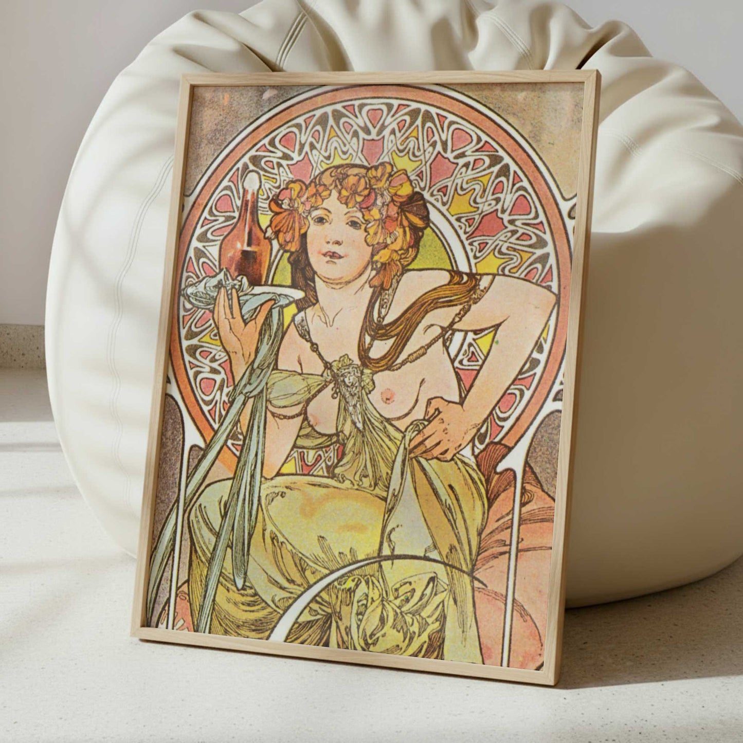 Nectar (1899) by Alphonse Mucha – Art Print - Interior inspiration