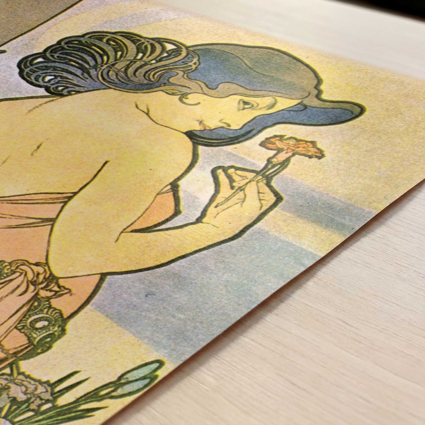 Oeillet (1897) by Alphonse Mucha – Art Print - Close-up detail of the art print