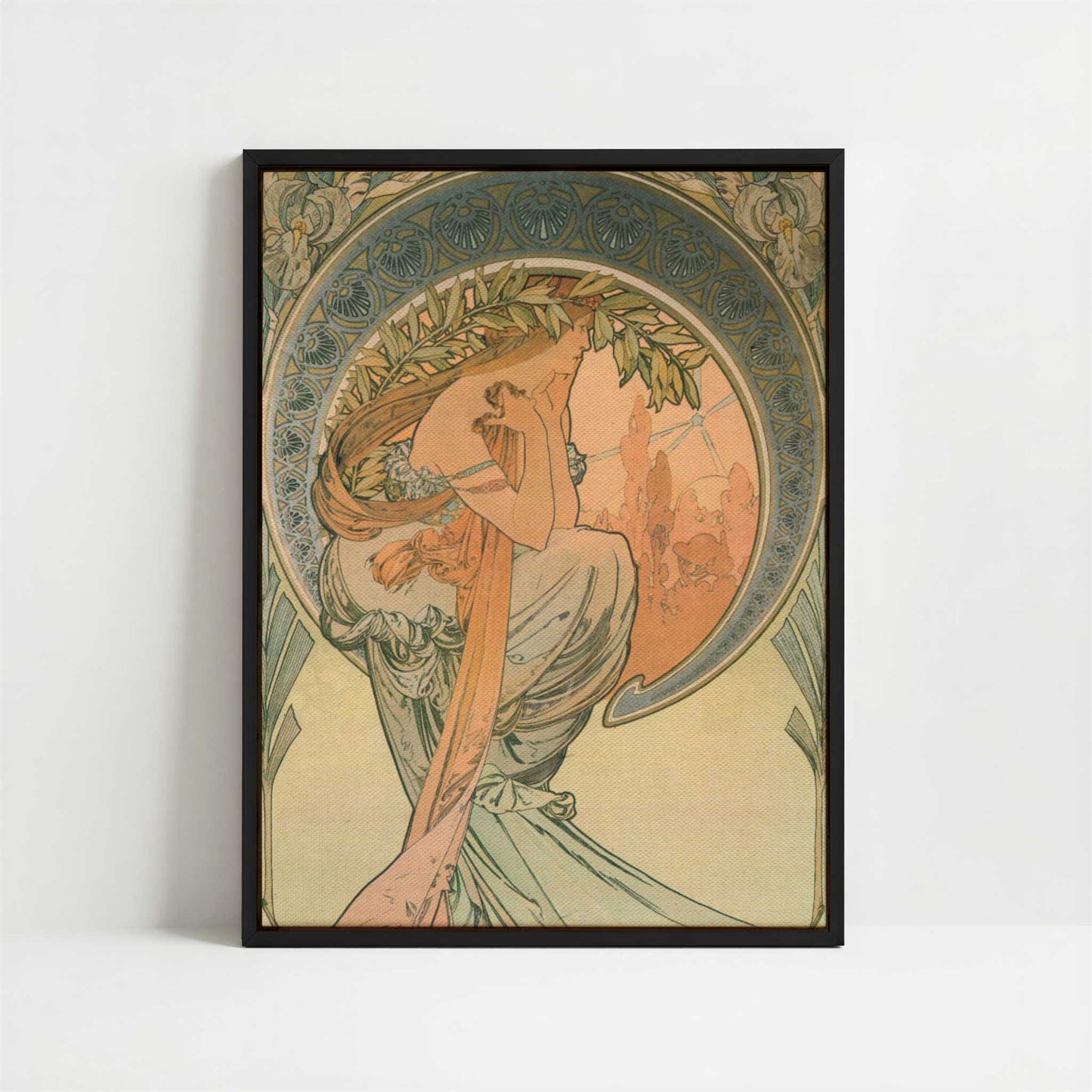 Framed Canvas - Framed canvas in black frame