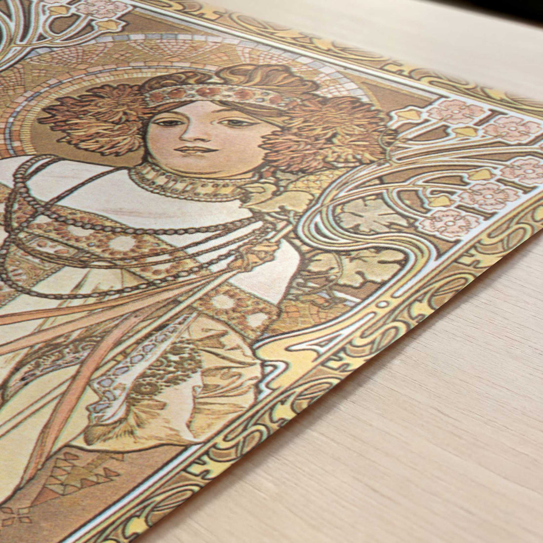 Seasons, Autumn (c.1900) by Alphonse Mucha – Art Print - Close-up detail of the art print