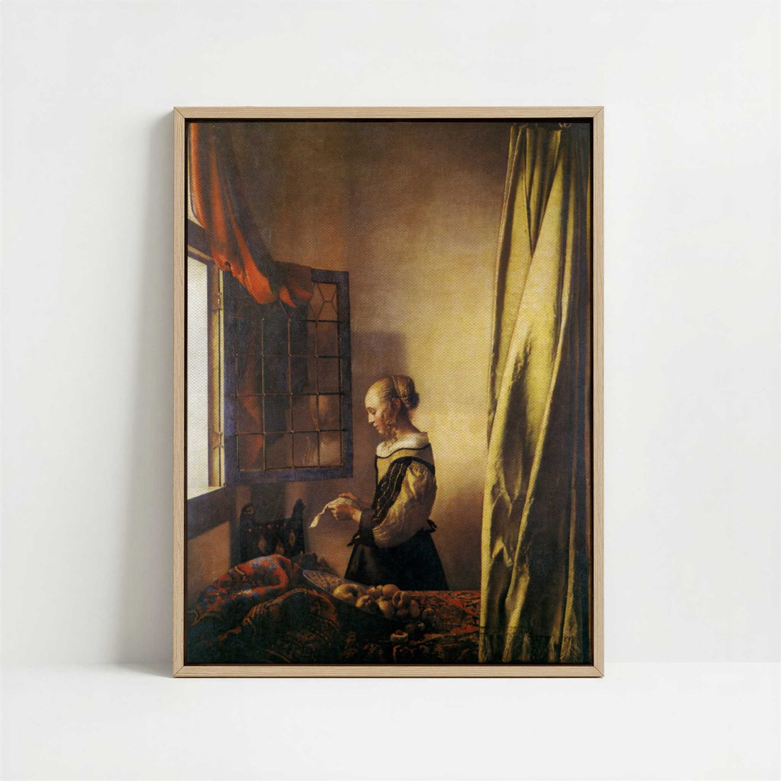 Framed Canvas - Framed canvas in oak color frame
