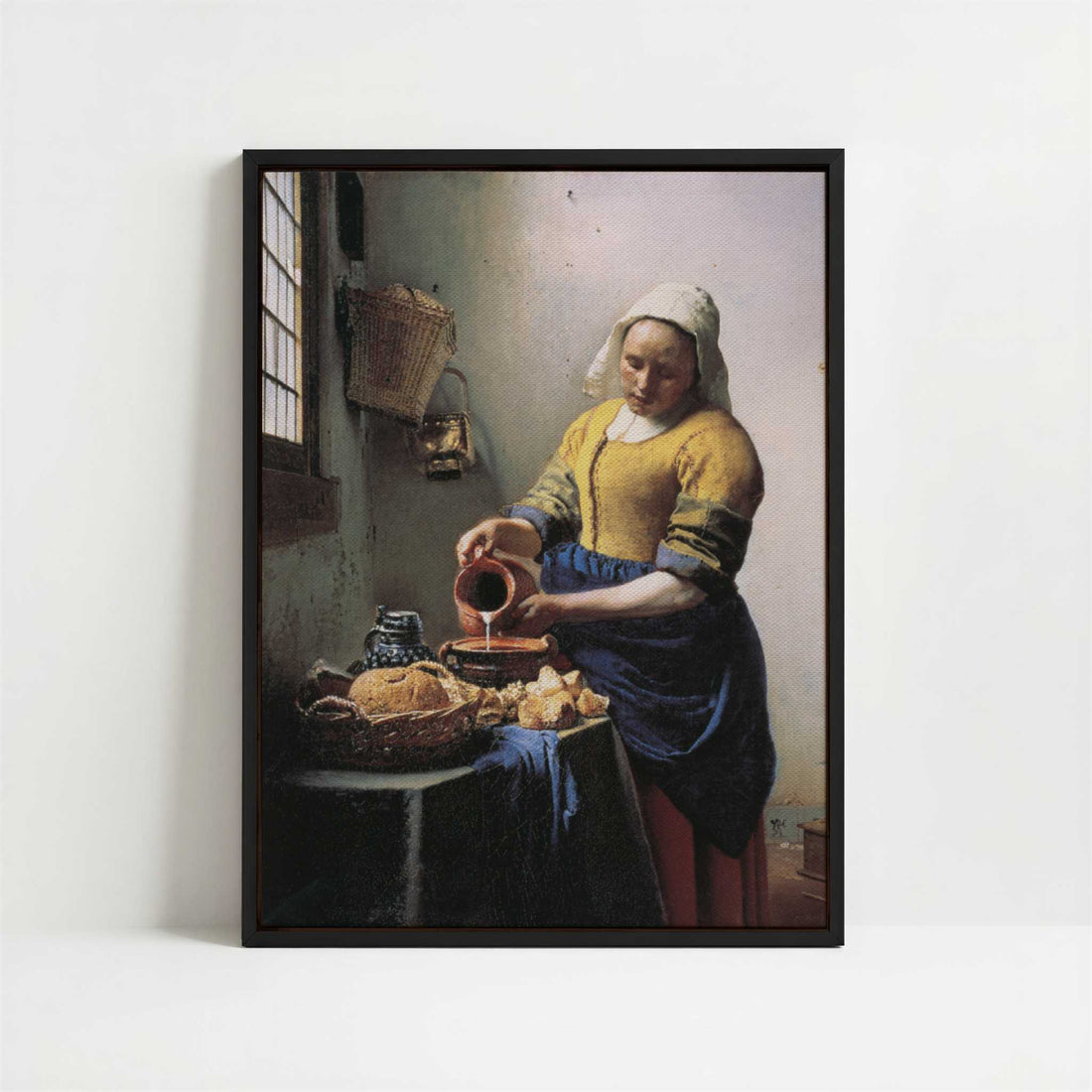 Framed Canvas - Framed canvas in black frame
